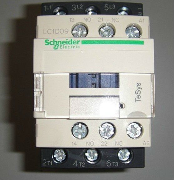 Khởi động từ Schneider